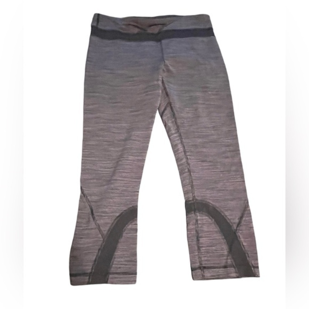 lululemon athletica Heathered Gray & Black Cropped Leggings